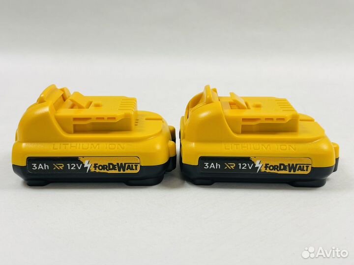 2 Аккумулятора DeWalt 12V 3Ah