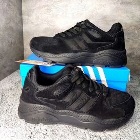 Женские кроссовки adidas