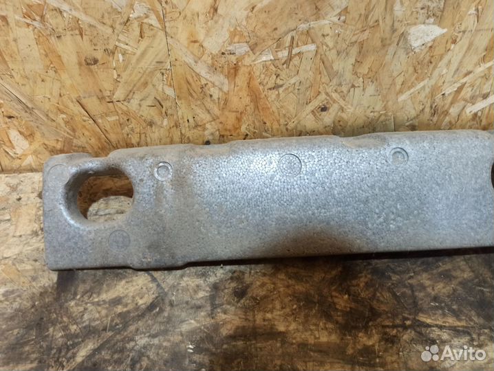 Абсорбер заднего бампера Hyundai Tucson 1