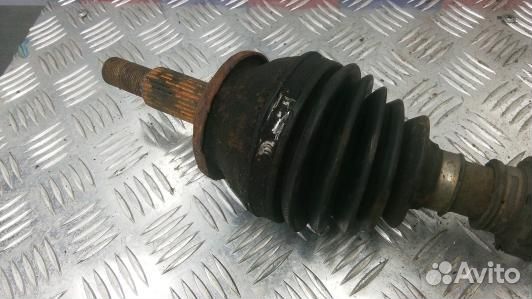 Привод передний правый toyota RAV 4 ZSA3 (6UK18N10