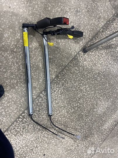 Натяжитель ремня на Mercedes s222