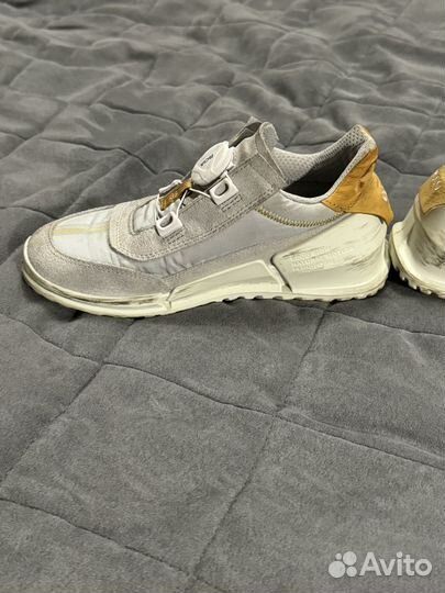 Ботинки для девочки 32 размер осень-весна Ecco