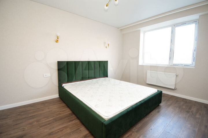 2-к. квартира, 64 м², 1/15 эт.