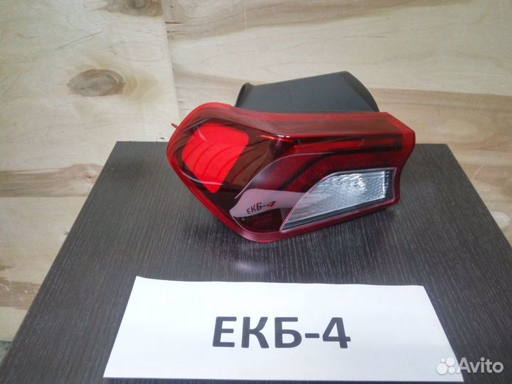 Фонарь левый внешний K5