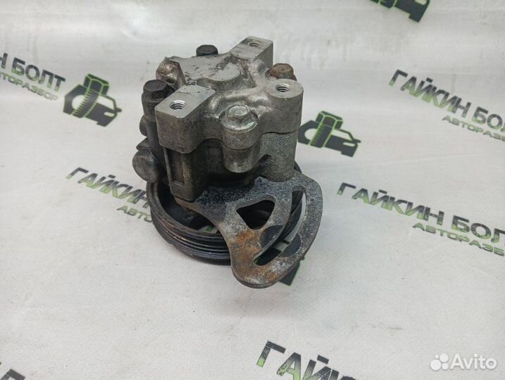 Насос гидроусилителя руля Chevrolet Spark 3 M300