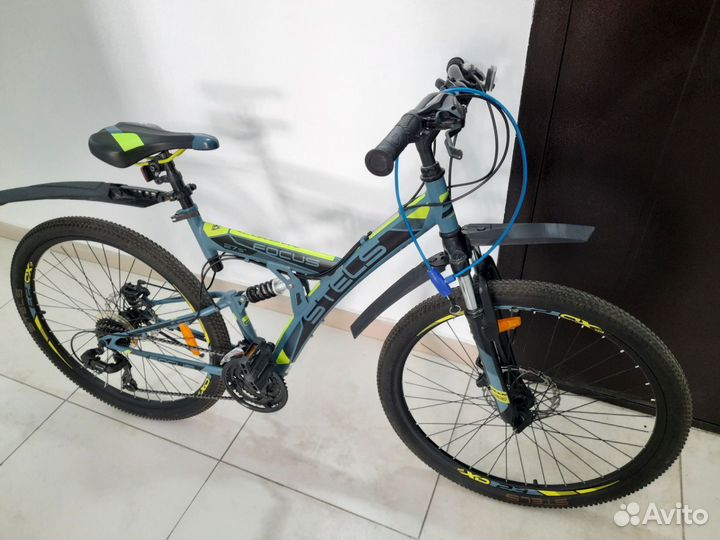 Велосипед stels 27.5 колеса состоянии нового