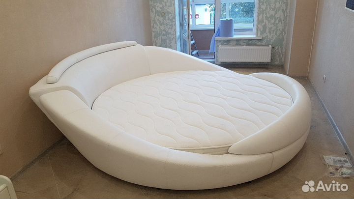 Перетяжка и ремонт мягкой мебели, обивка кожей