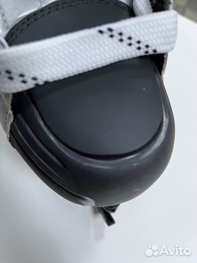 Коньки фигурные