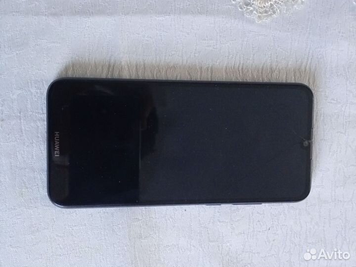 HUAWEI Y6s, 3/64 ГБ