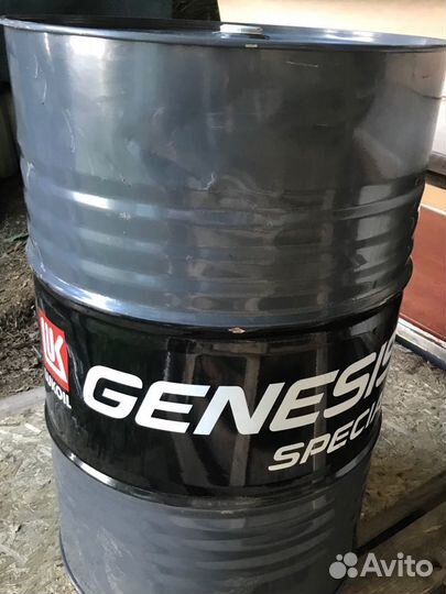 Моторное масло Лукойл Lukoil Genesis 5W-40