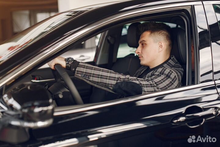 Требуется водитель на личном авто