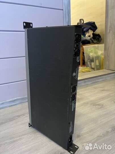 Усилитель звука behringer europower EPQ900