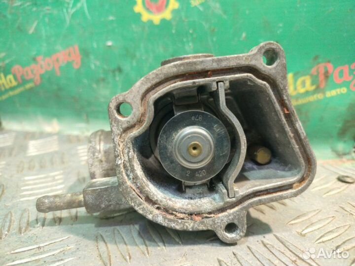 Корпус термостата Mercedes-Benz Vito W638 2.0