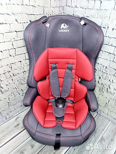 Детское автокресло новое от 9 мес - 12 лет
