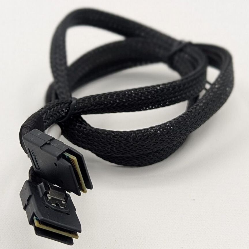 [03X4343] Кабель 31054205, Lenovo Thinkserver Rd330