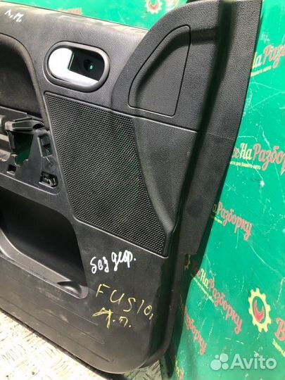 Обшивка двери передняя левая Ford Fusion 1.4