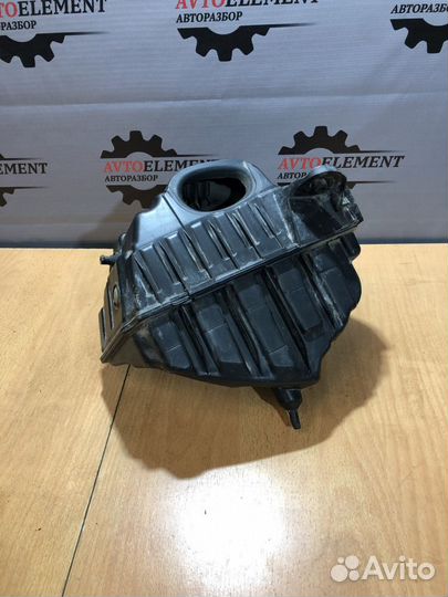 Корпус воздушного фильтра Renault Fluence