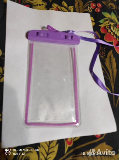 Водонепроницаемый чехол для телефона