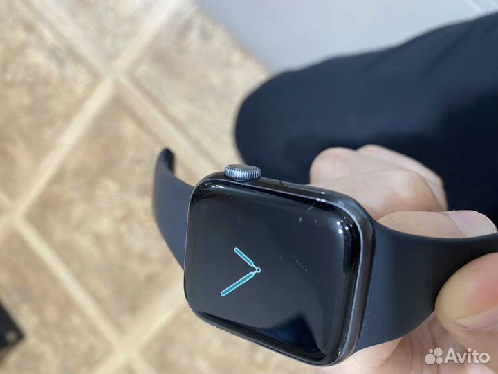 Часы apple watch 5 40 mm