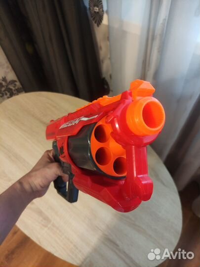 Nerf бластер