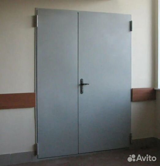 Дверь входная техническая