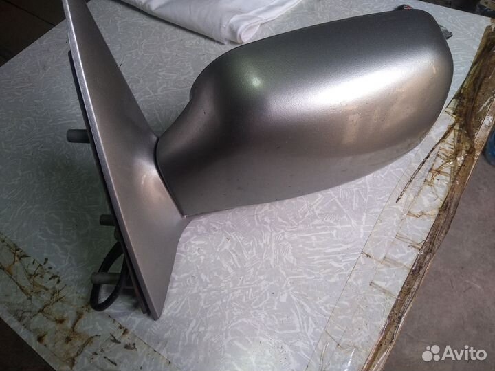 Зеркало левое Шевроле нива