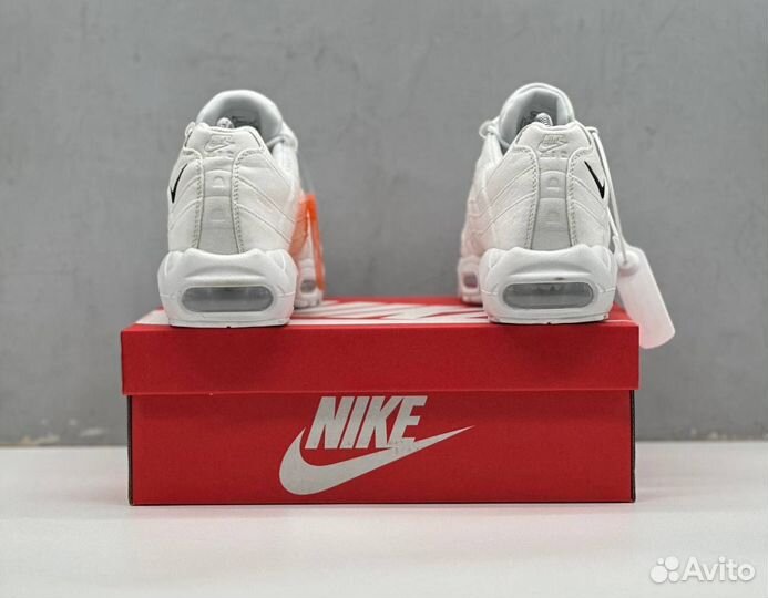 Кроссовки Nike air max