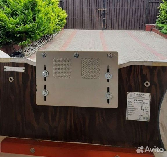 Регулируемая накладка на транец