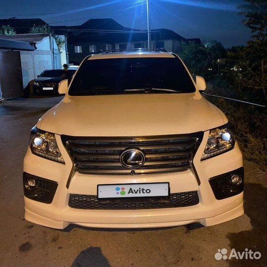 Lexus LX 5.7 AT, 2014, 130 000 км