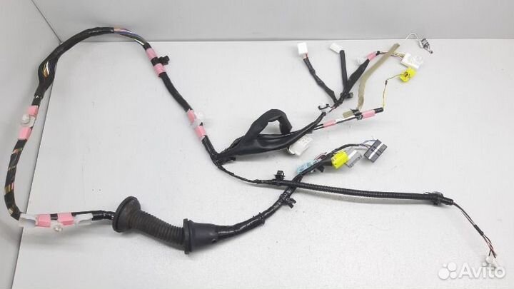 Проводка двери передняя левая Toyota Rav4 CA40 2.0