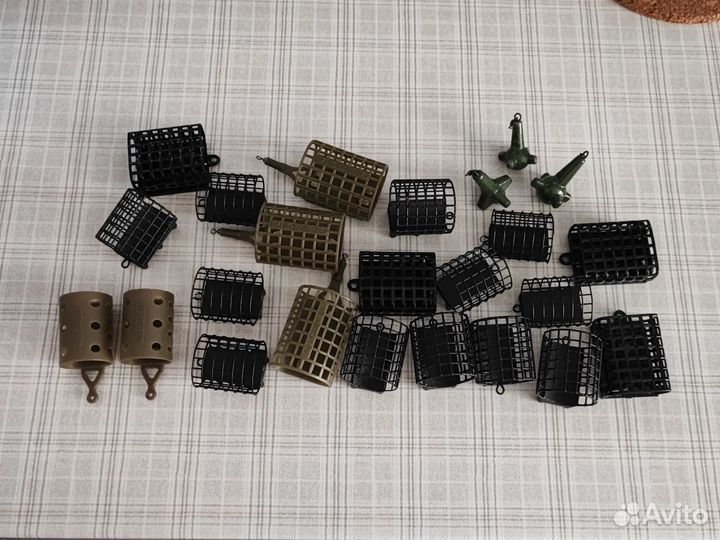 Кормушка фидерная