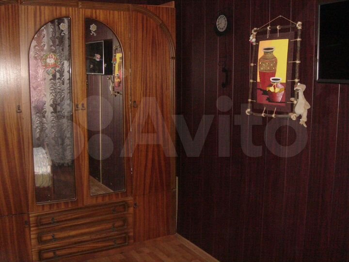 4-к. квартира, 71 м², 2/4 эт.