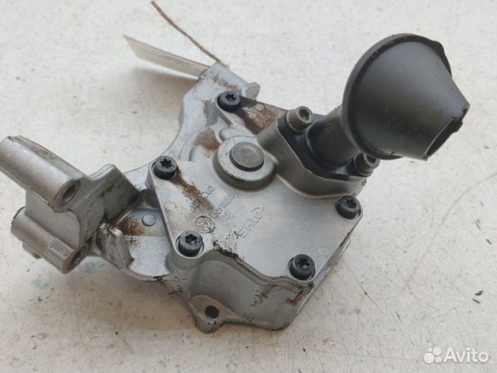 Насос масляный Skoda Rapid NH1 cfna