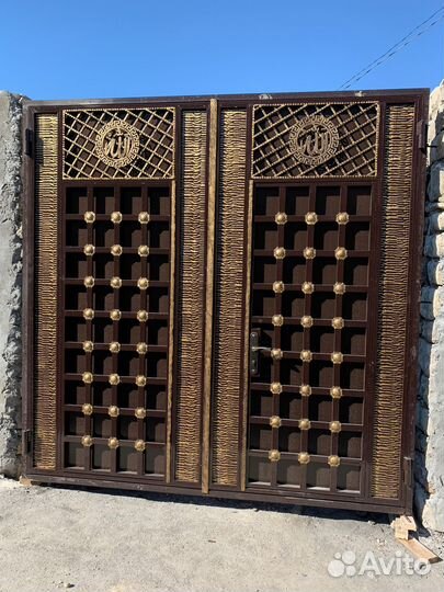 Красивые кованые ворота