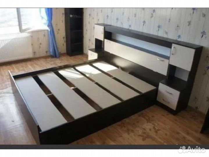 Кровать двухспальная