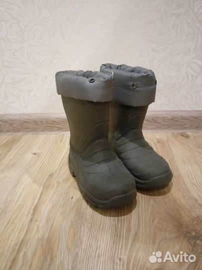 Утеплённые резиновые сапоги