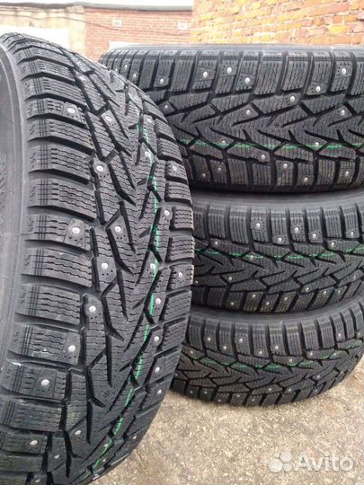 Nokian Tyres Nordman 7 SUV 215/70 R16 116