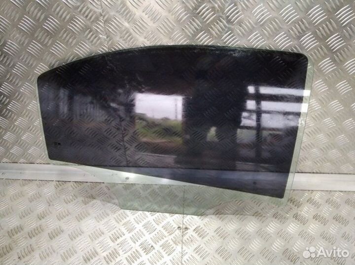 Стекло двери заднее правое Chevrolet Aveo T300