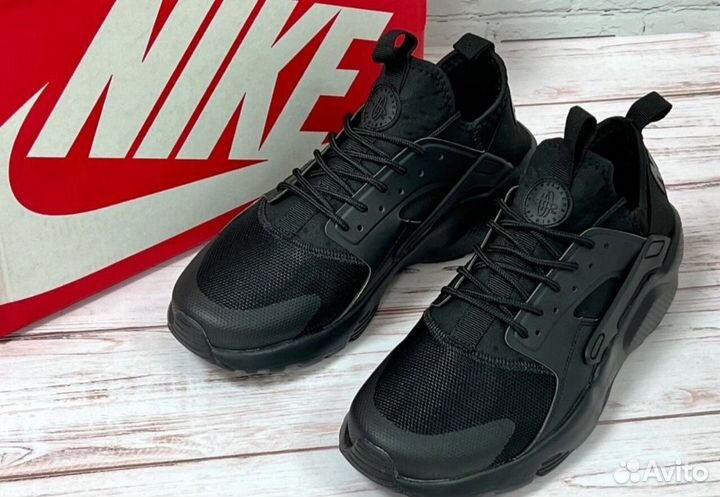 Кроссовки Nike Air Huarashe