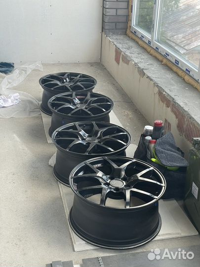 Японские диски SSR GTV03 R18 5*114.3 8.5J ET48