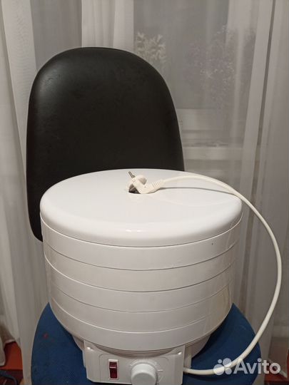 Электросушилка для овощей и фруктов