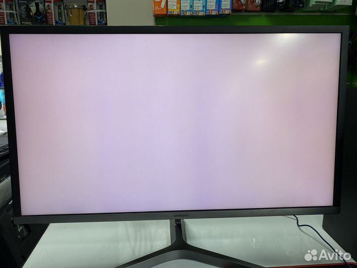 Монитор Samsung 28 4k Qled