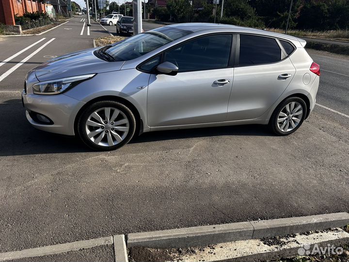 Kia Ceed 1.6 AT, 2015, 196 588 км