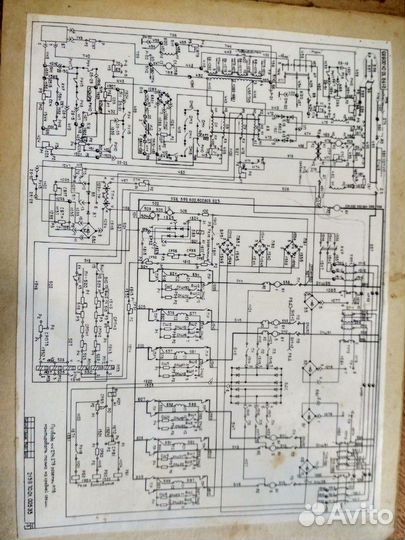 Альбом. электрических схем тепловоза 2тэ10М