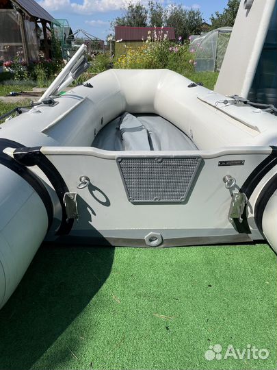 Лодка Silverado 310 А