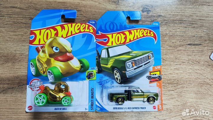 Hot wheels машинки TH