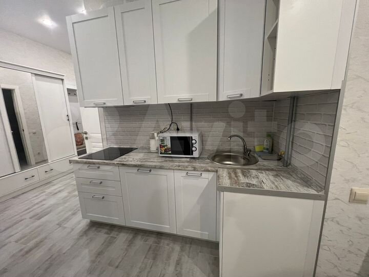 1-к. квартира, 45 м², 1/6 эт.