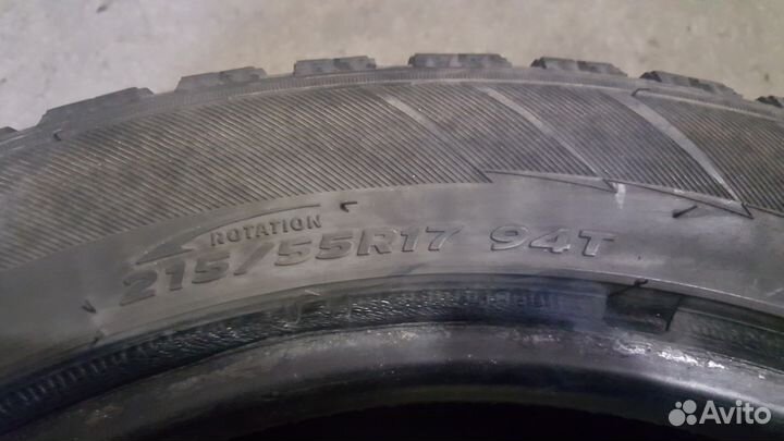 Hankook Winter I'Pike 215/55 R17