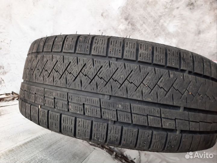 Goodyear Eagle Sport All Season 225/40 R19 93V