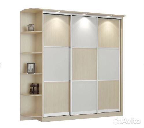 Светлый шкаф купе